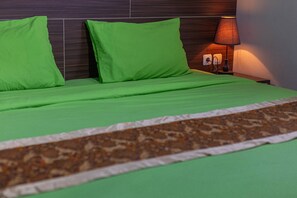 Basic Double Room - Hotel D'Madinah Inn - Gentan (Baki)