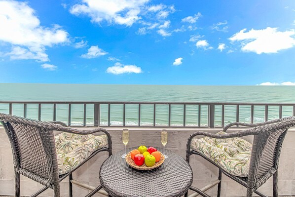 Property grounds - Direct Oceanfront Suite - Ocean Reef 803 - Sleeps 4! (Myrtle Beach)