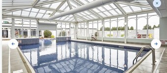 3 bedroom stunning lodge Manor Park linen Inc