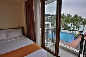 Room - Crown Regency Beach Resort (Boracay Island)