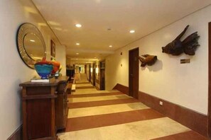 Interior - Crown Regency Beach Resort (Boracay Island)