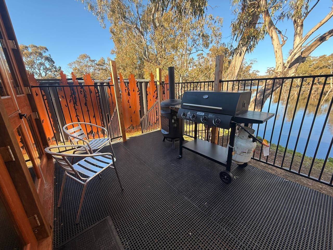 Signature Cabin, Lake View | Cadar katil 