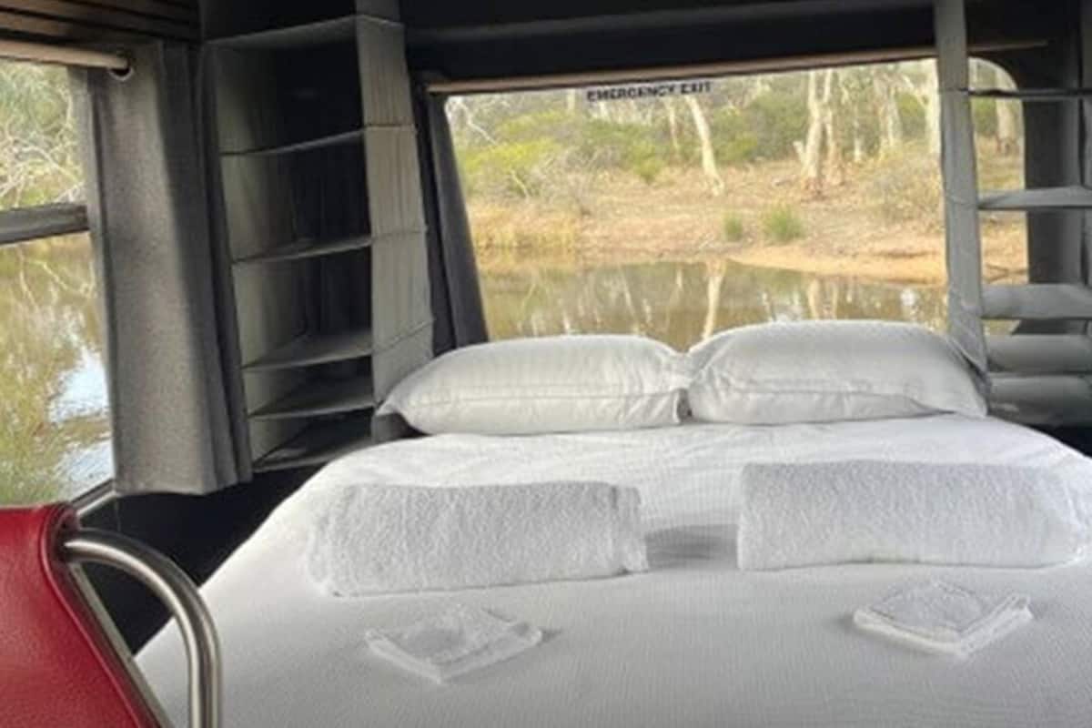 1 habitación y ropa de cama
