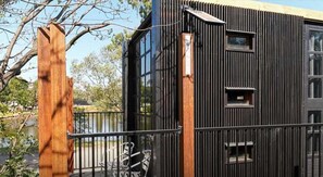 1 habitación y ropa de cama