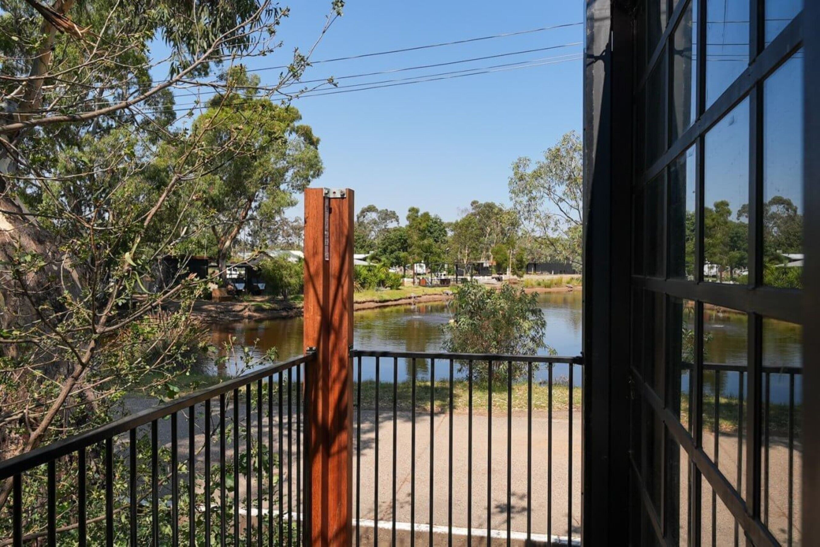 ลานระเบียง/นอกชาน