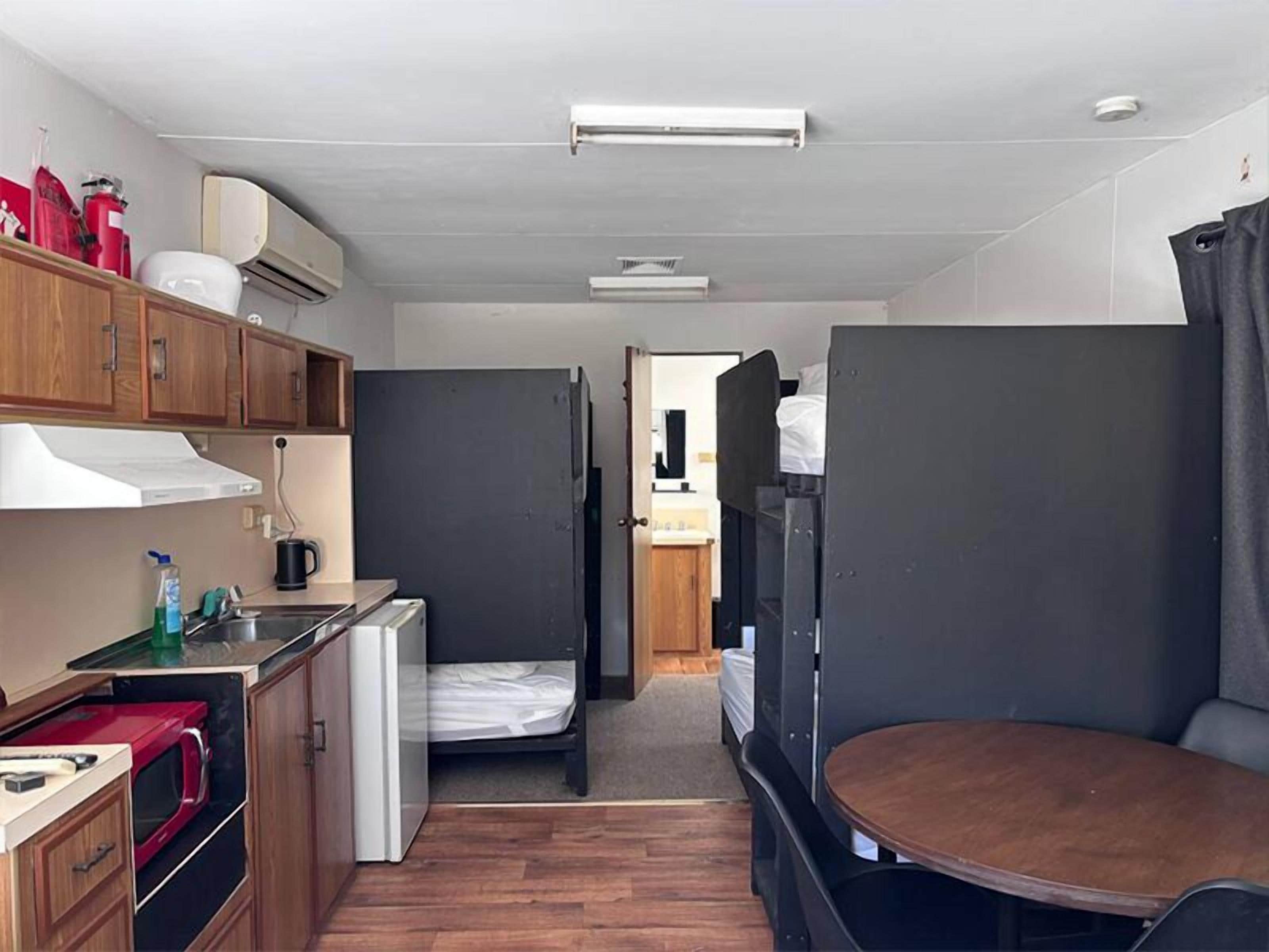 Classic Cabin, Multiple Beds | Bed sheets