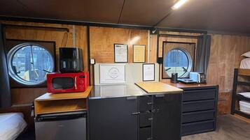 Design Cabin, Multiple Beds (No Ensuite) | Bed sheets