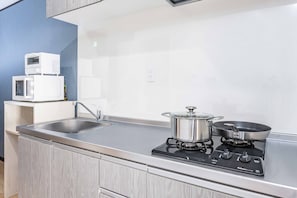 Private kitchen - Perlee Shinimamiya (Osaka)