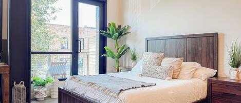 1 habitación, escritorio, tabla de planchar con plancha y wifi gratis