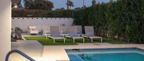 Beheizter Pool