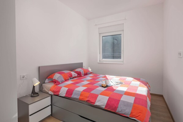 Standard-Apartment, Mehrere Schlafzimmer, Meerseite (Apartment Green Zone)