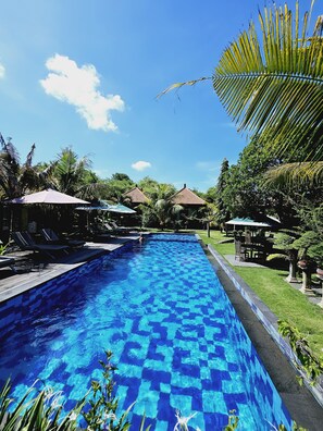 Udendørs pool