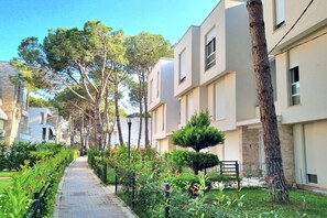 Family Apartment, Multiple Bedrooms (Swiss Sweet Apartment 297) | Property grounds - Swiss Sweet Apartment 297 (Ishëm)