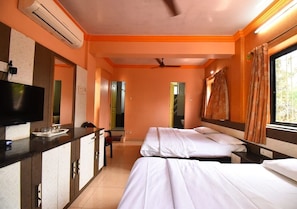 Classic Room - Hotel Shell Top  (Panaji)