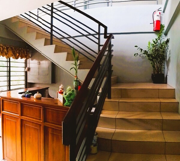 Felli's Guest House - Tagbilaran City
