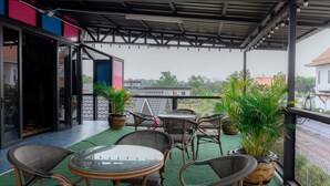 Bahagian dalam