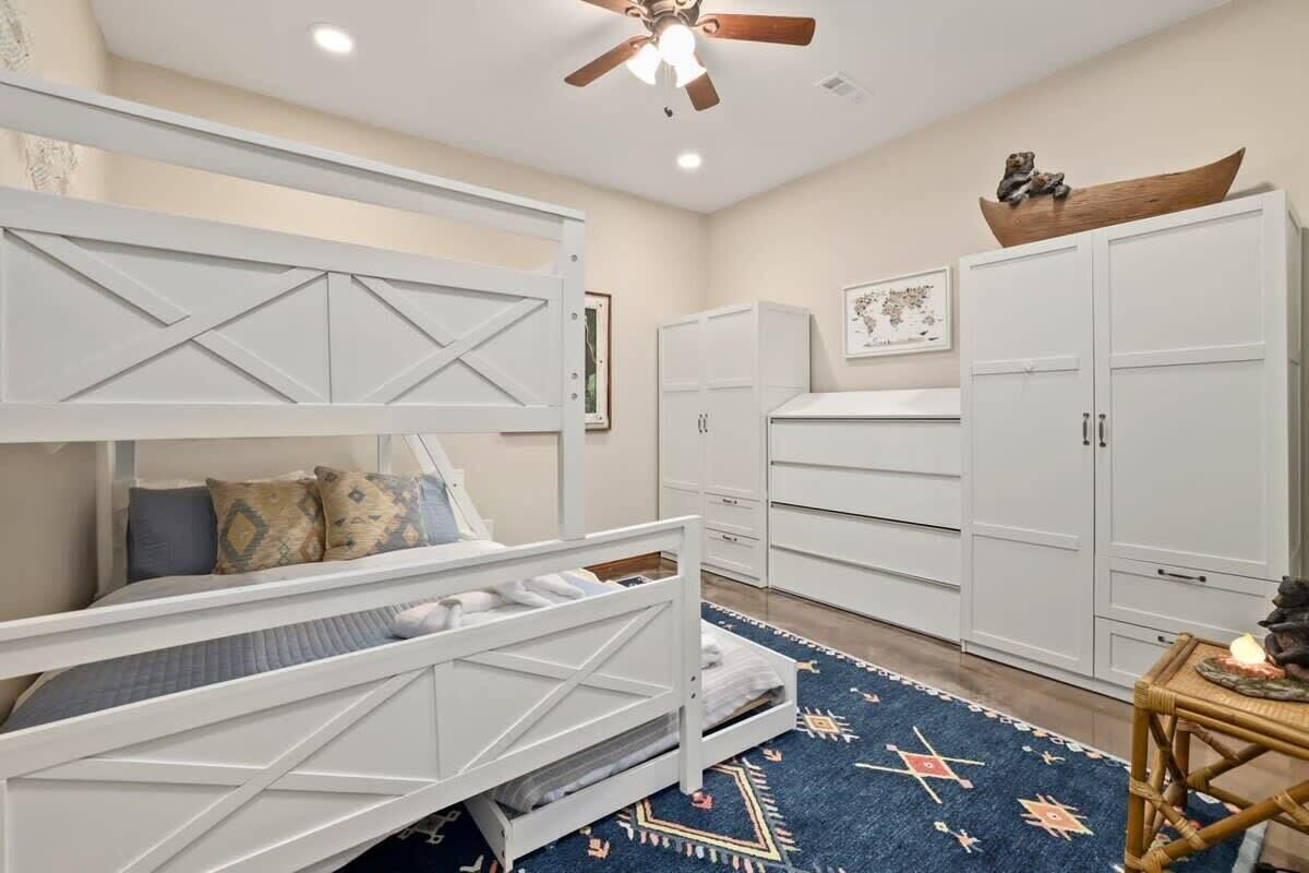 6 soveværelser, strygejern/strygebræt, weekendseng, Wi-Fi