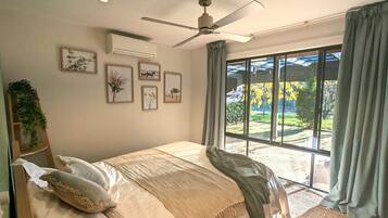1 bedroom, desk, iron/ironing board, WiFi (free)