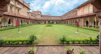 Umed Bhawan Palace