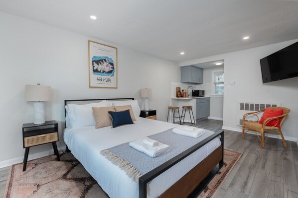 1 غرفة نوم ومكواة/لوح كي وسرير سفر وواي فاي مجانًا