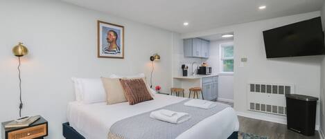 1 chambre, fer et planche à repasser, lit parapluie, Wi-Fi gratuit