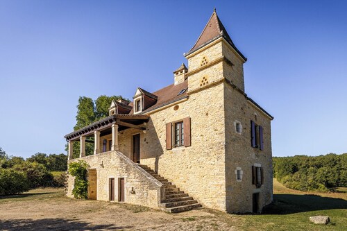 Dieudelotte is a beautiful authentic Quercy holiday house