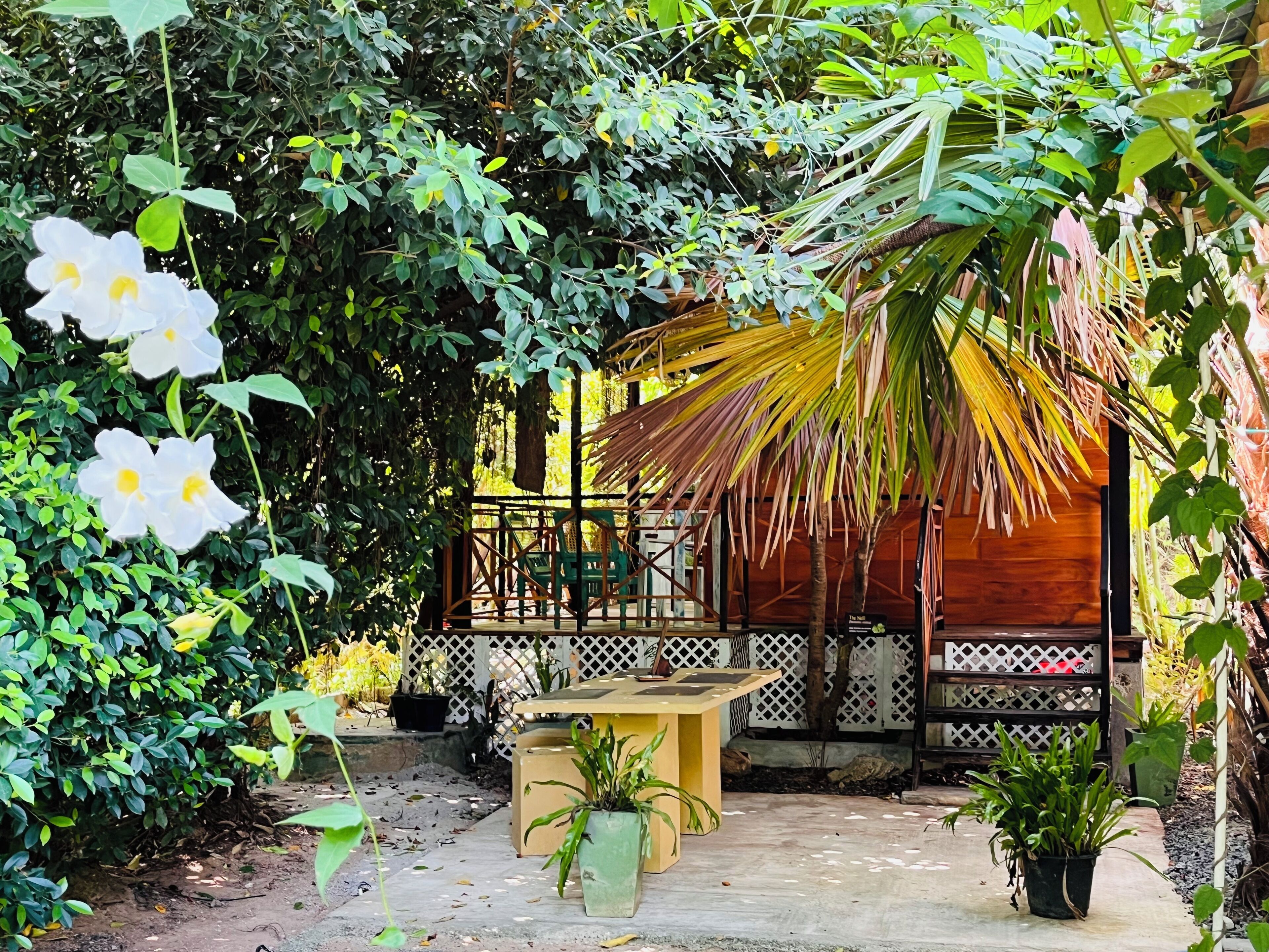 特色村舍 | 高档床上用品、特色装修、特色家居、办公桌