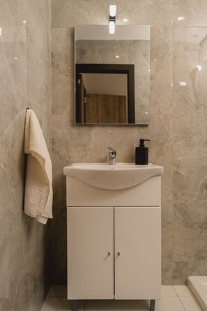 Hair dryer, towels