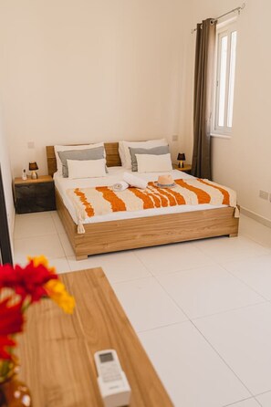 1 bedroom, iron/ironing board, WiFi