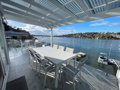 River House, Amazing views and direct river access