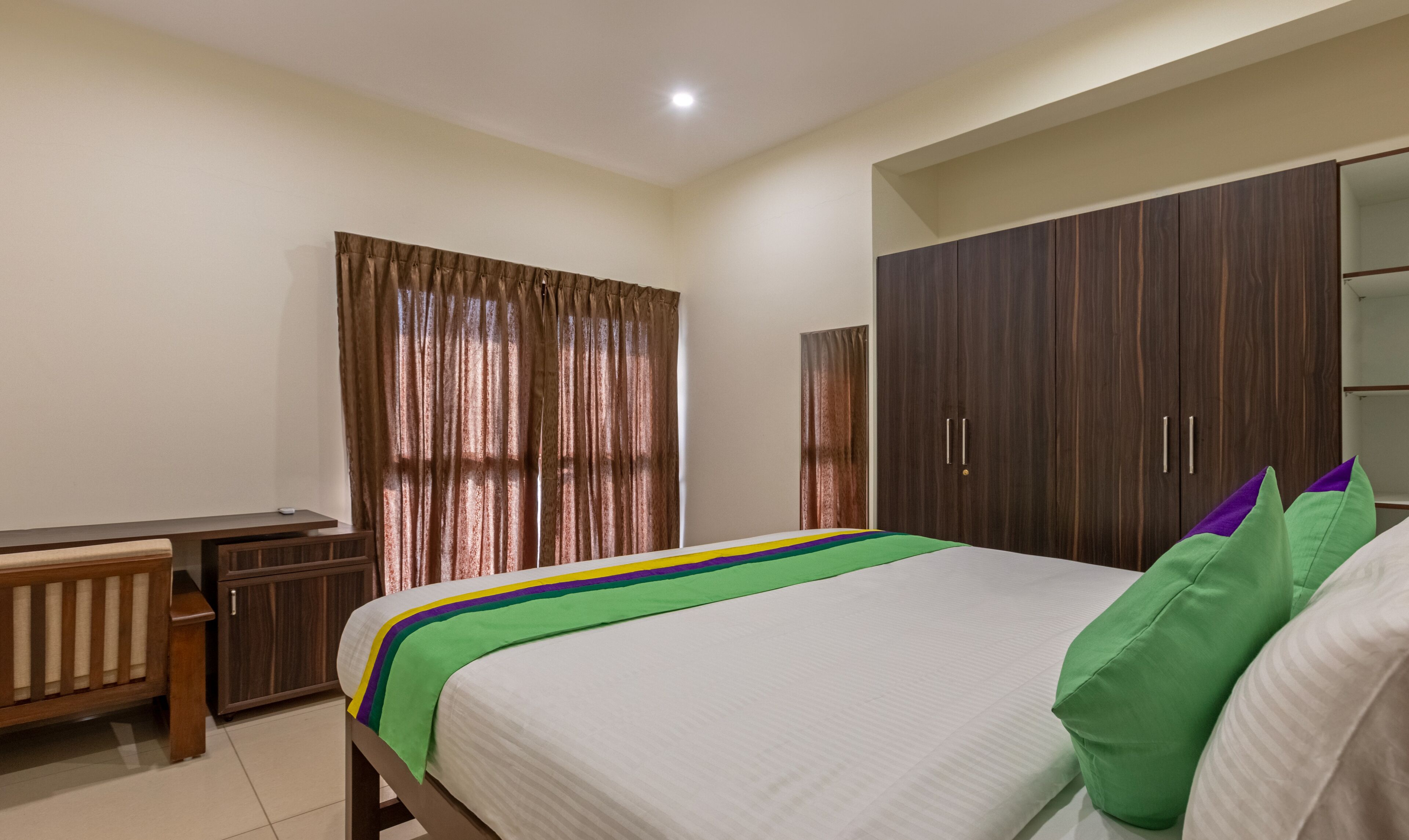 Premium Room | 1 bedroom, desk, blackout drapes, iron/ironing board