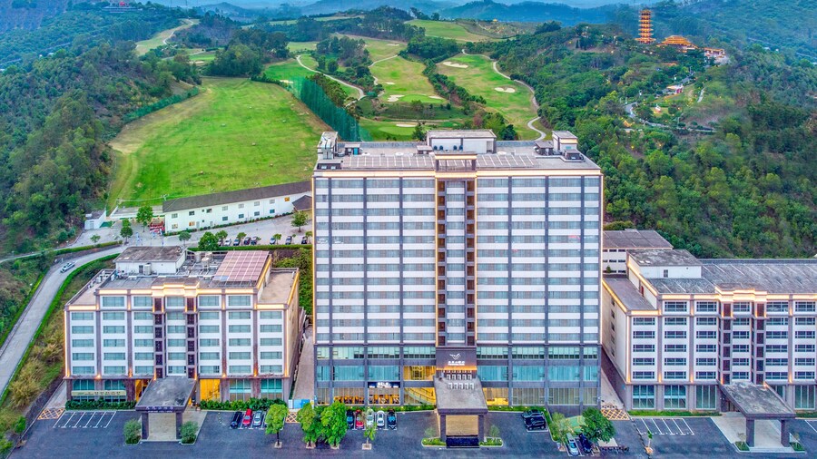 PHOENIX HILL