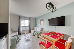 Interior - Disneyland / Paris / Piscine (Serris)