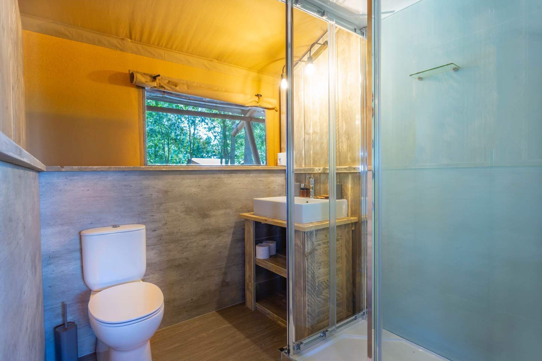 Luxury Tent | Bathroom
