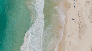 Tæt på stranden