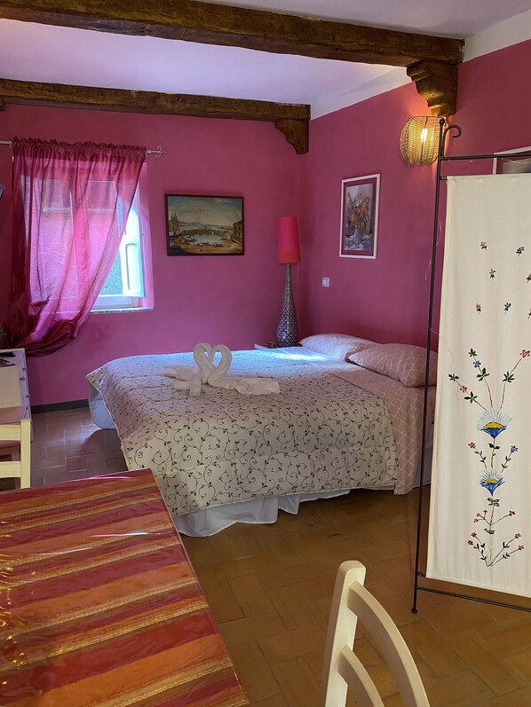 1 chambre, draps fournis