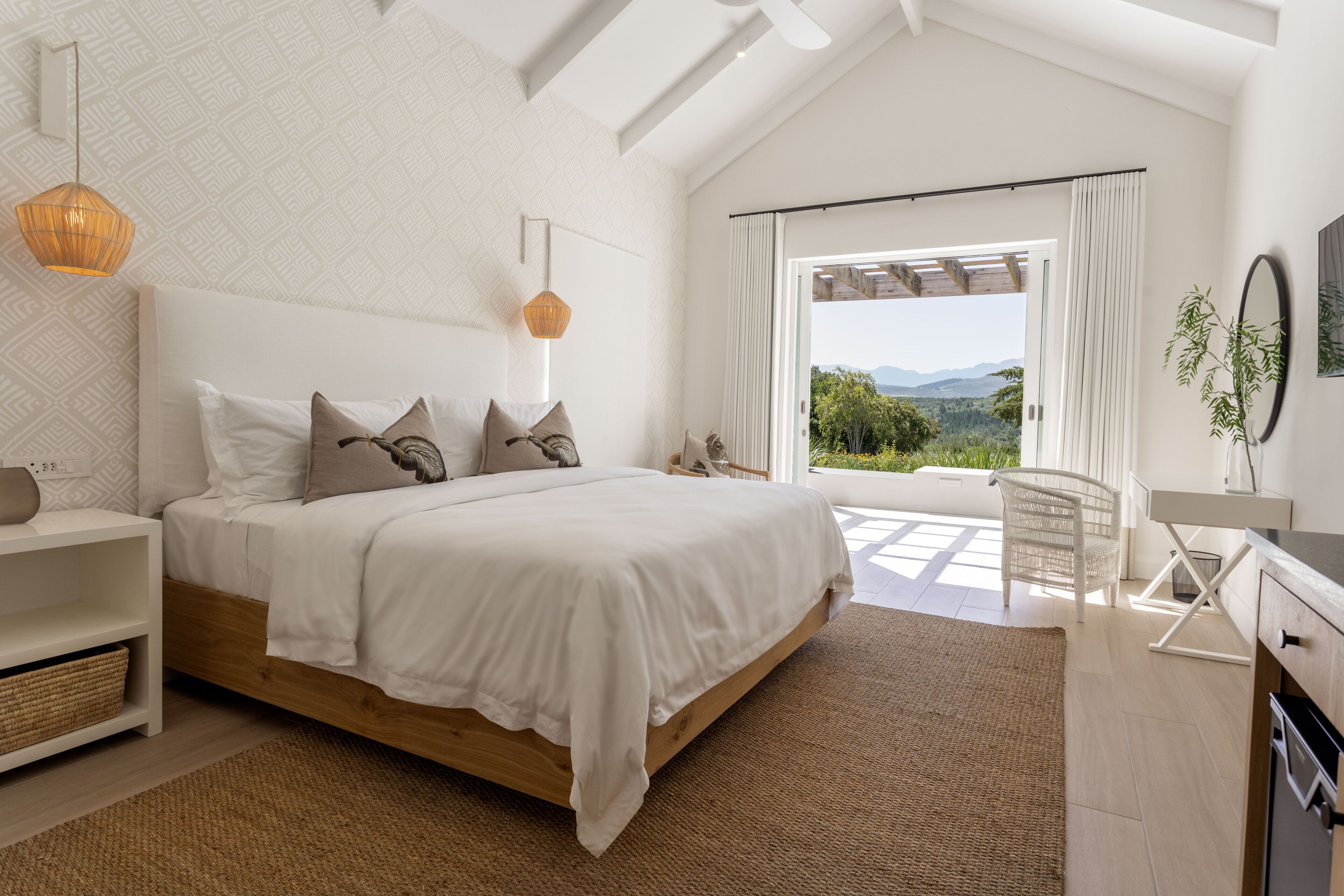 Luxury Double or Twin Room | Egyptian cotton sheets, premium bedding, minibar, in-room safe