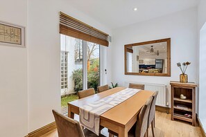 Apartamento | 2 quartos, berços (sobretaxa), Wi-Fi de cortesia