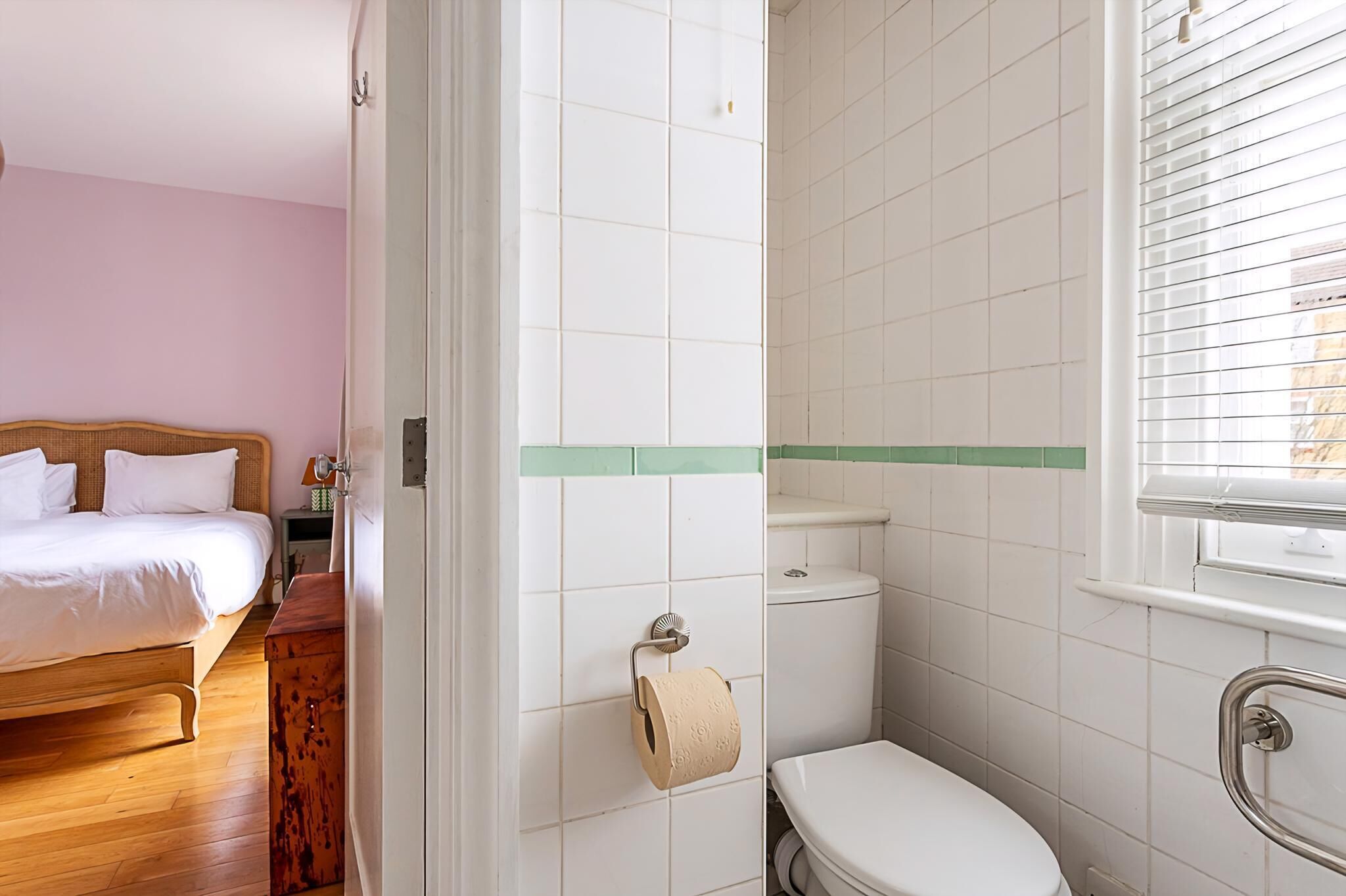 Apartment | Bathroom