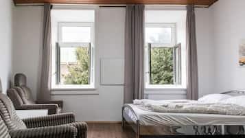 1 Schlafzimmer, Reisekinderbett, WLAN, Bettwäsche