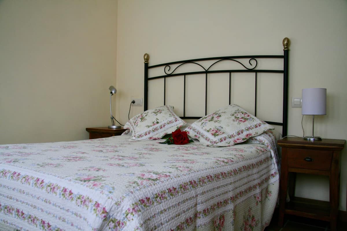 1 chambre, décoration personnalisée, ameublement personnalisé