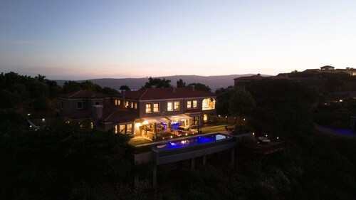 Loerie's Landing Country Villa nestled in Knysna's Eastford Nature Reserve