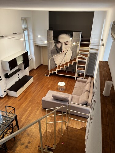 Loft in downtown Milan, cozy, quiet 15 minutes from p.zza Duomo.