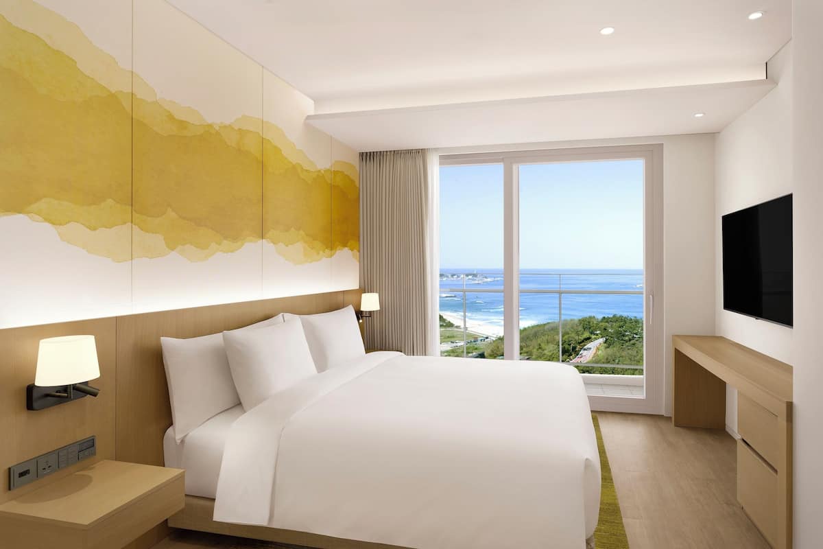 2 Bedroom Suite - Breakfast, Swimming pool and Sauna for 2 guests | セーフティボックス (室内)、ノートパソコン用作業スペース、ベビーベッド (無料)、WiFi (無料)