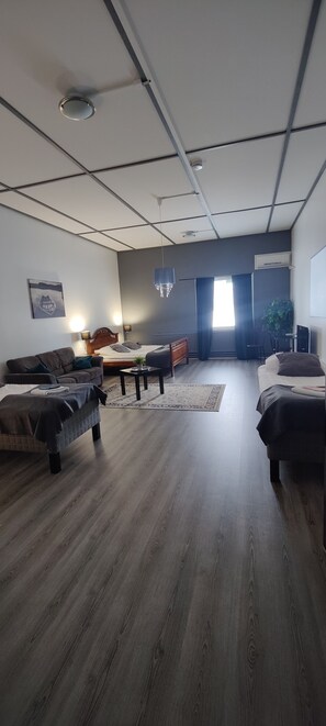 Luxury Room - Hotelli Keskipiste (Kärsämäki)