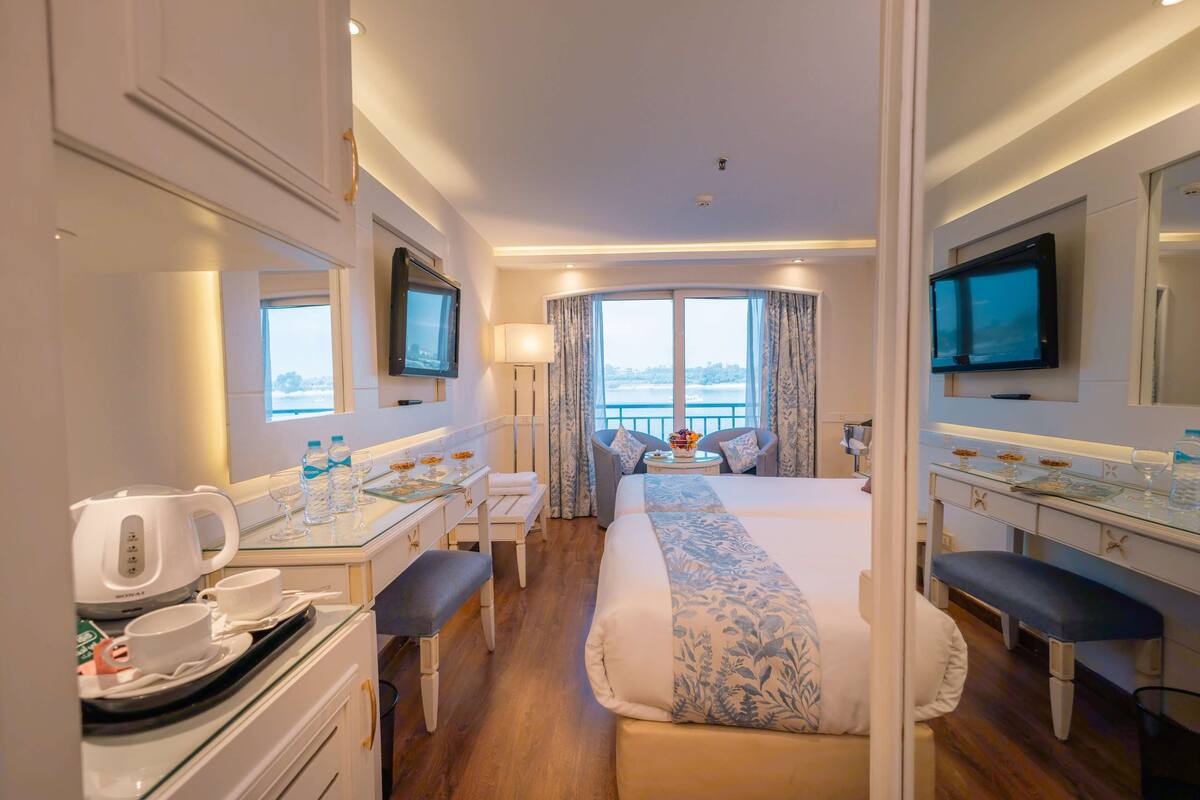 豪華小屋, 河景 | 1 間睡房、迷你吧、房內夾萬、遮光窗簾/窗簾
