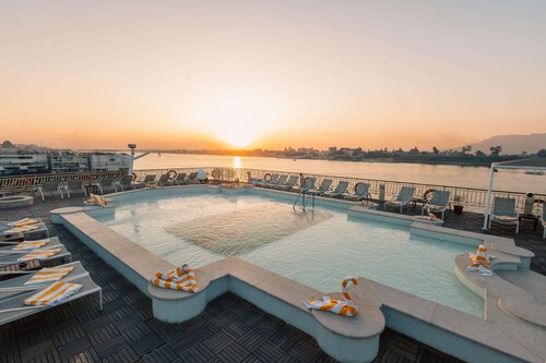 Orient Tower Prestige Nile Cruise – Every Monday from Luxor for 4 & 7 Nights | Every Friday from Aswan for 3 Nights