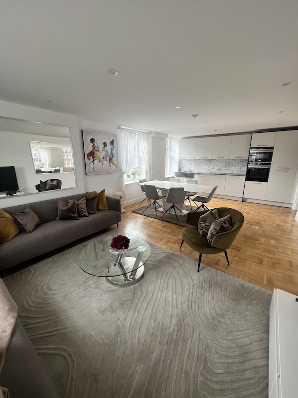 Apartment | Living area