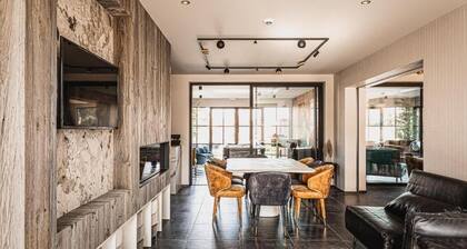 Stay Charmed ! Splinternieuwe, Charmante Vakantiewoning!