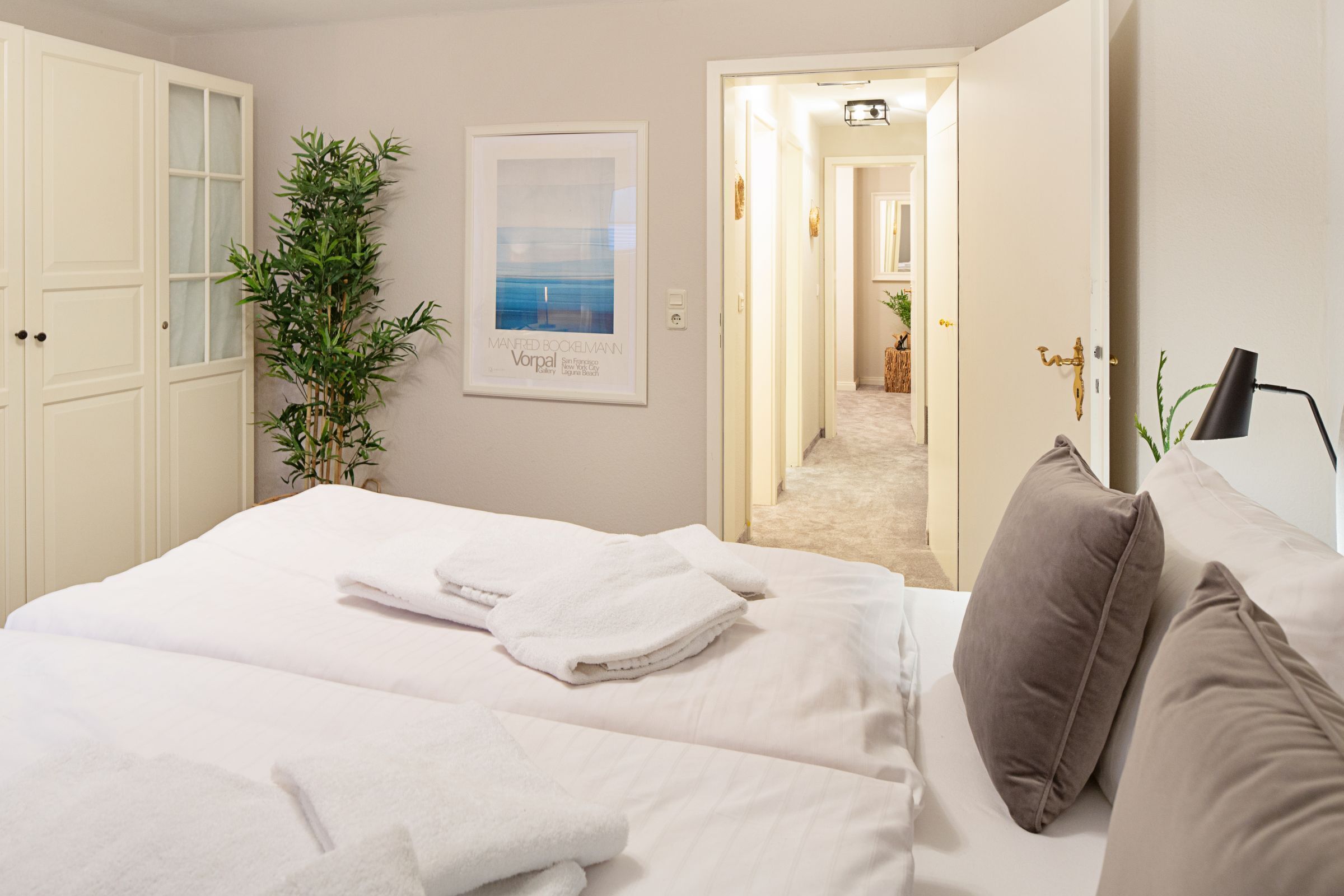 3 chambres, fer et planche à repasser, Wi-Fi gratuit, draps fournis